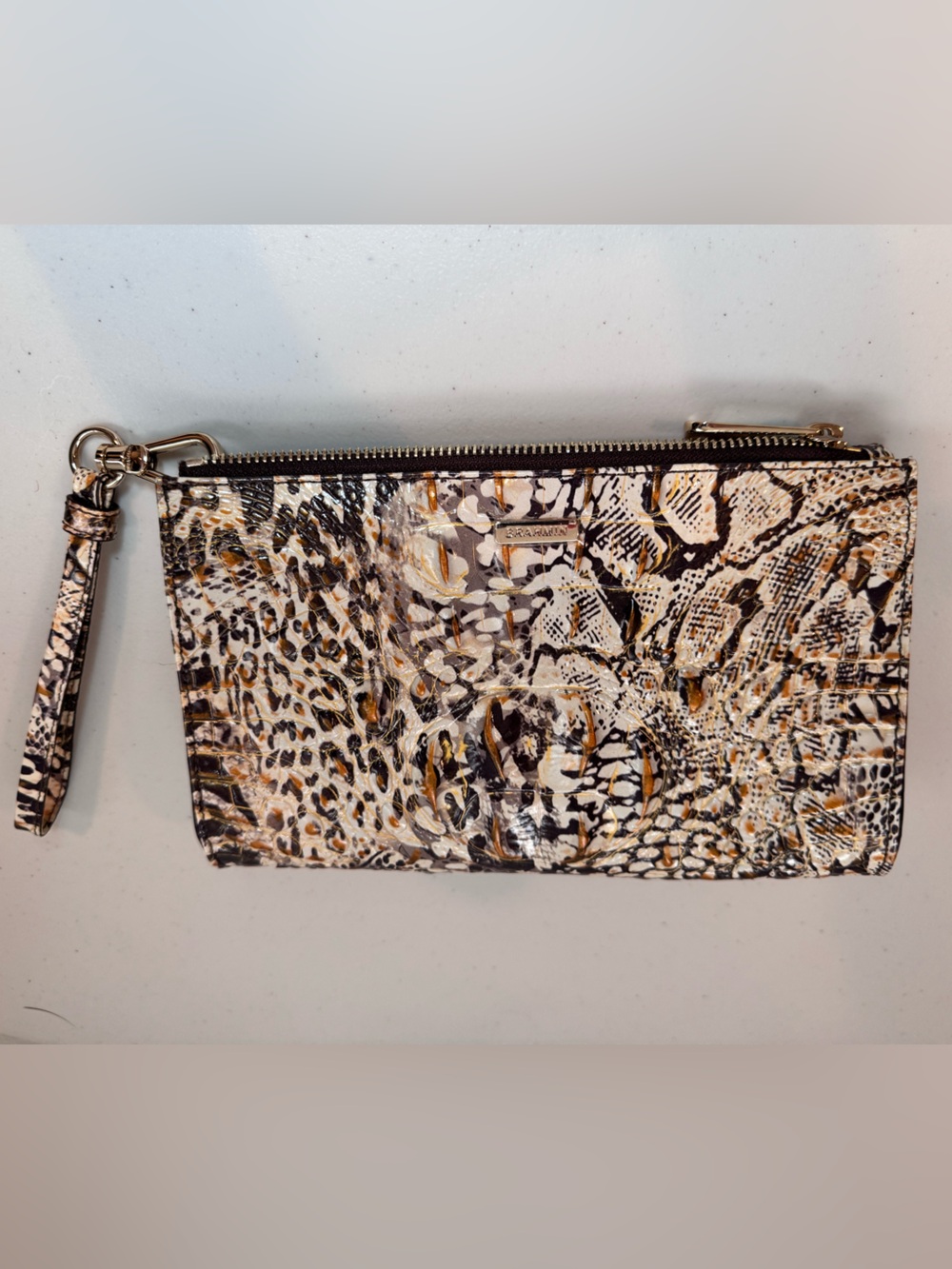 Brahmin Daisy Wristlet in Evolved Melbourne - Picture 2 of 6